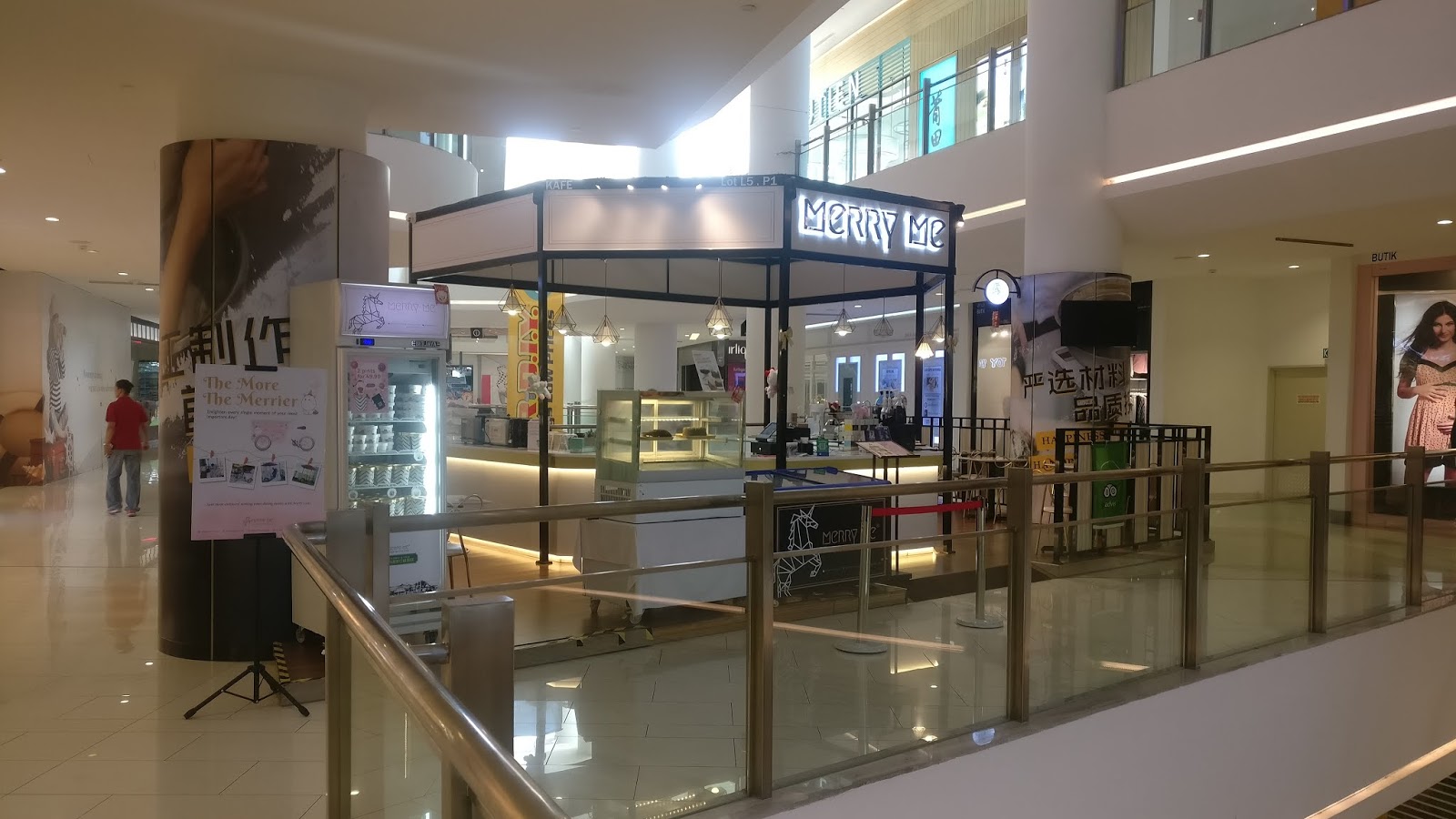 It's About Food!! Merry Me Gurney Paragon