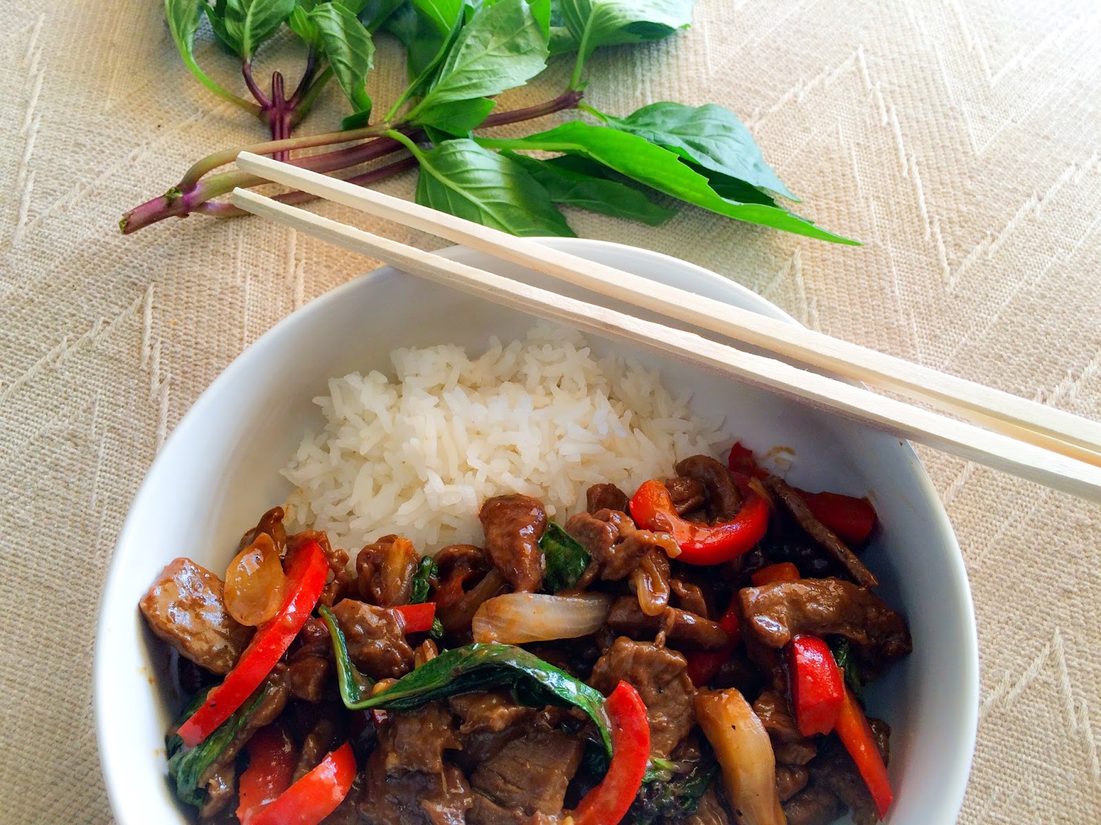 La Fabrique Gourmande: Boeuf Sauté au Basilic Thai Pad Gra Prow
