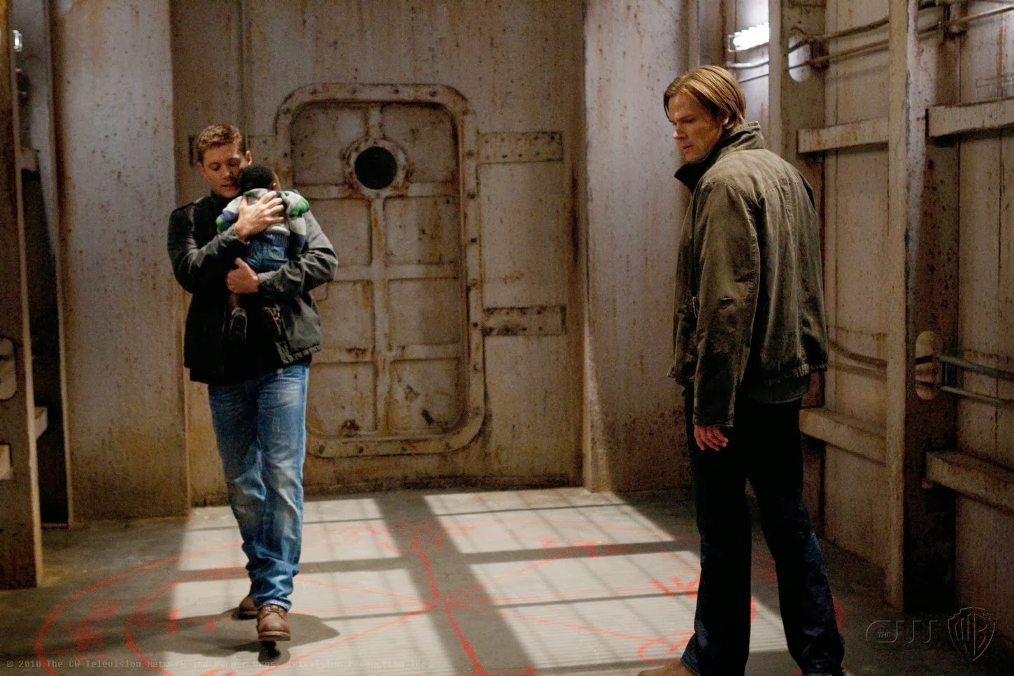 сергей лазарев идеальный мир. пол человека клип. пол человека клип. дженнифер бини тейлор два с половиной человека. крутой клип в метро.