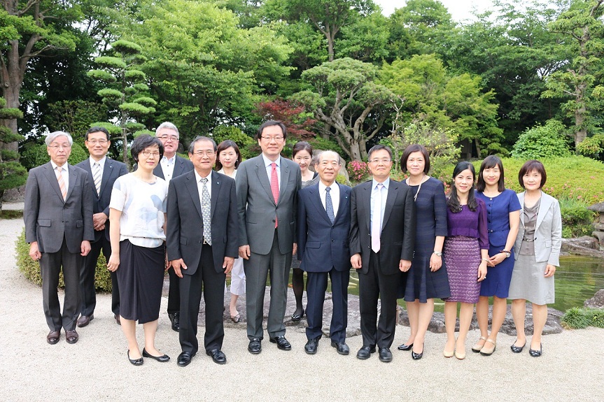 近畿大学学長ブログ: 産業理工学部・九州短期大学 創立50周年記念式典