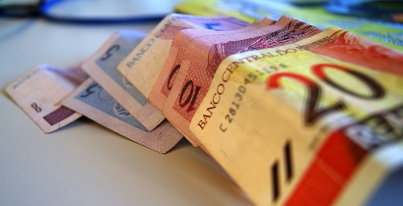 Proposta orçamentária prevê mínimo de R$ 1.006,00 em 2019