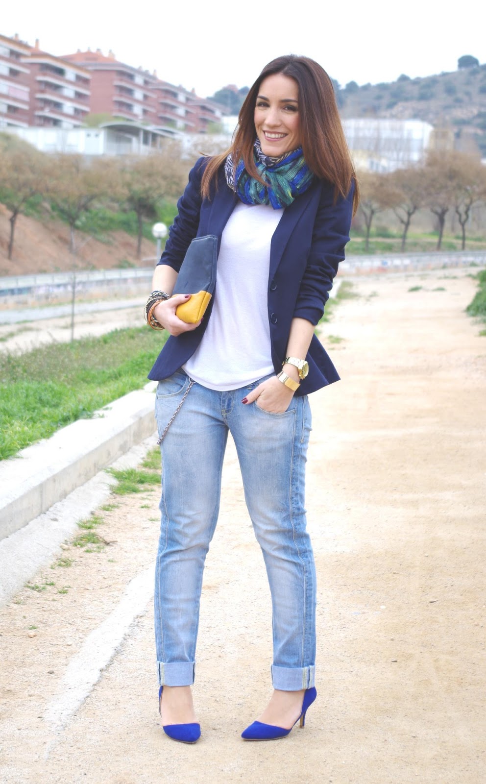 MY DRESSING STYLE: AZUL KLEIN