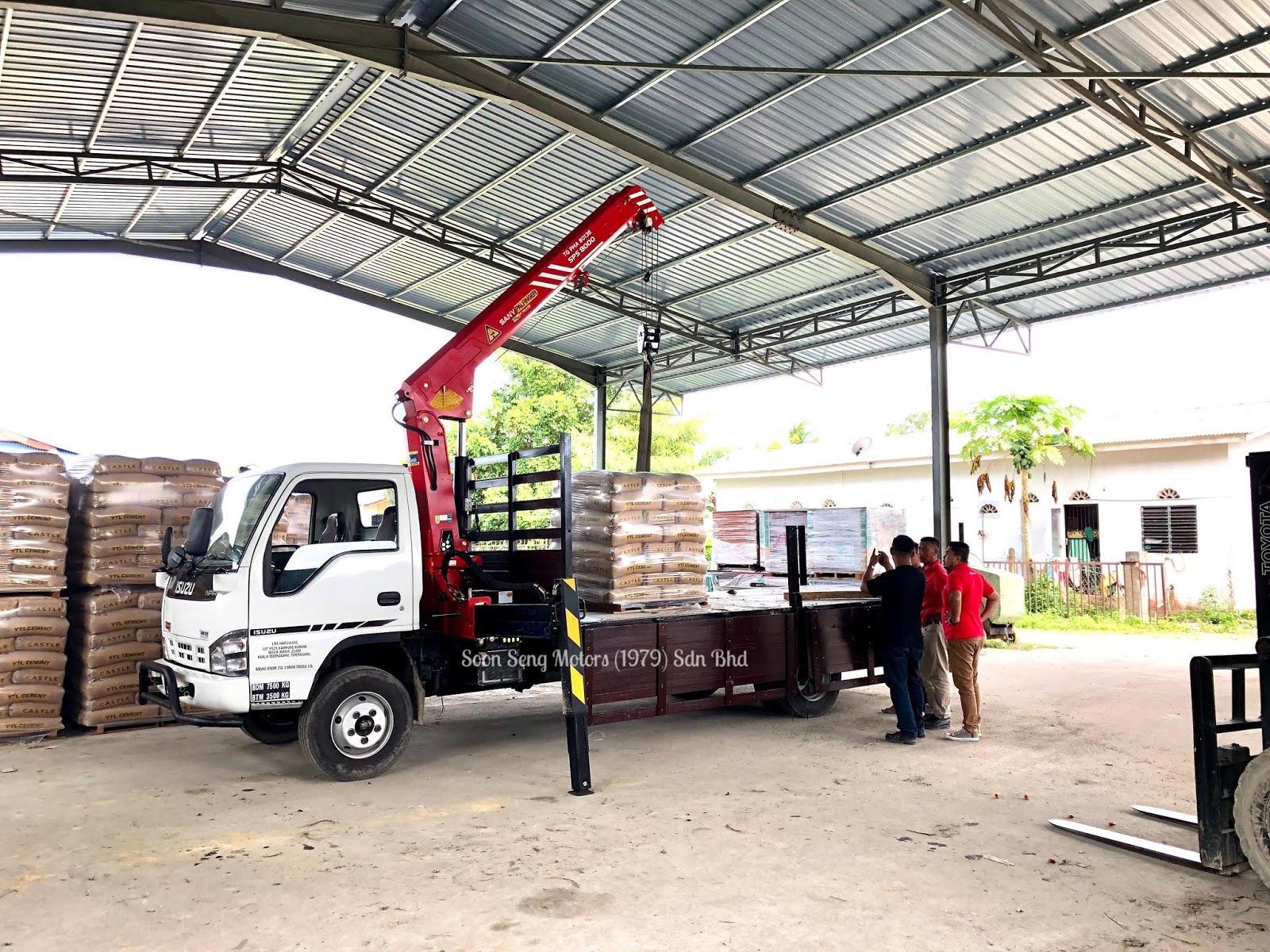 TRUCK MOUNTED CRANE TRAINING SESSION FOR NEW BUYER