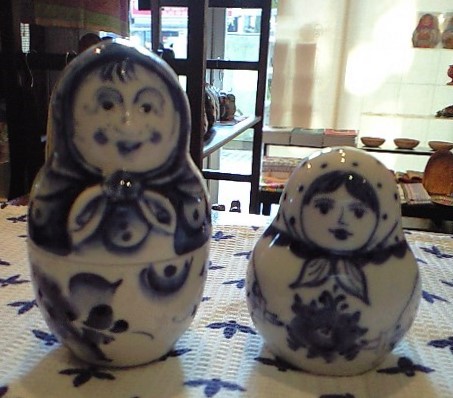 美品◆旧ソ連製◆グジェリ陶器 サモワール 置物 ヴィンテージ ハンドペイント 美品◇旧ソ連製◇グジェリ陶器 サモワール 置物 ヴィンテージ ハンド