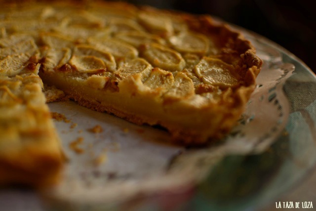 tarta-normanda-de-manzana-primer-plano