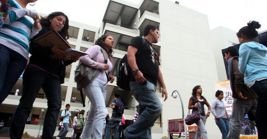 Presentan al Congreso Proyecto de Ley para que universidades privadas paguen impuestos Presentan al Congreso Proyecto de Ley para que universidades privadas paguen impuestos