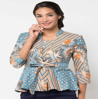 Model Baju Batik Kerja Wanita Bank