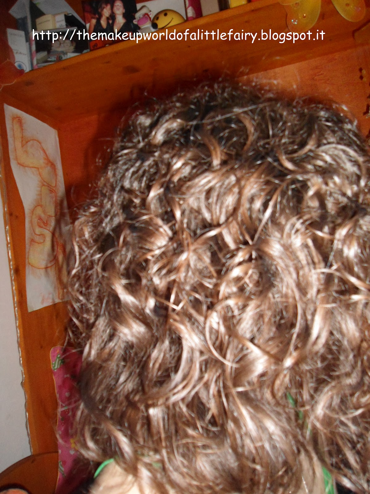 Capelli Ricci Con La Schiuma Senza Diffusore