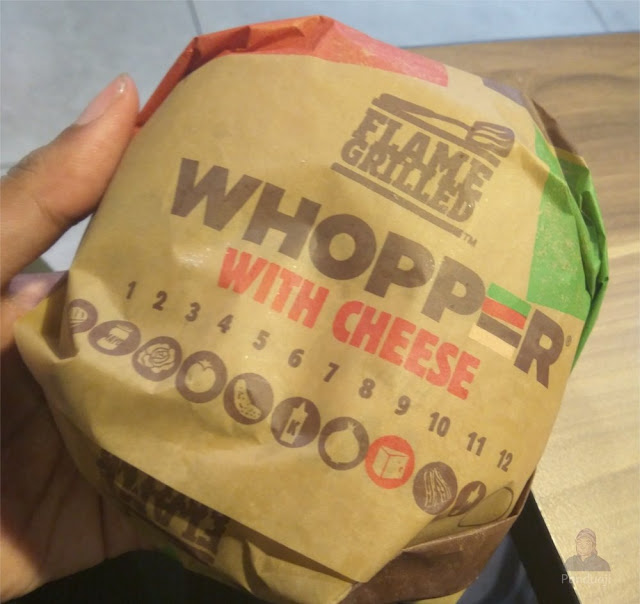 Whooper with Cheese di Burger King Whooper with Cheese di Burger King