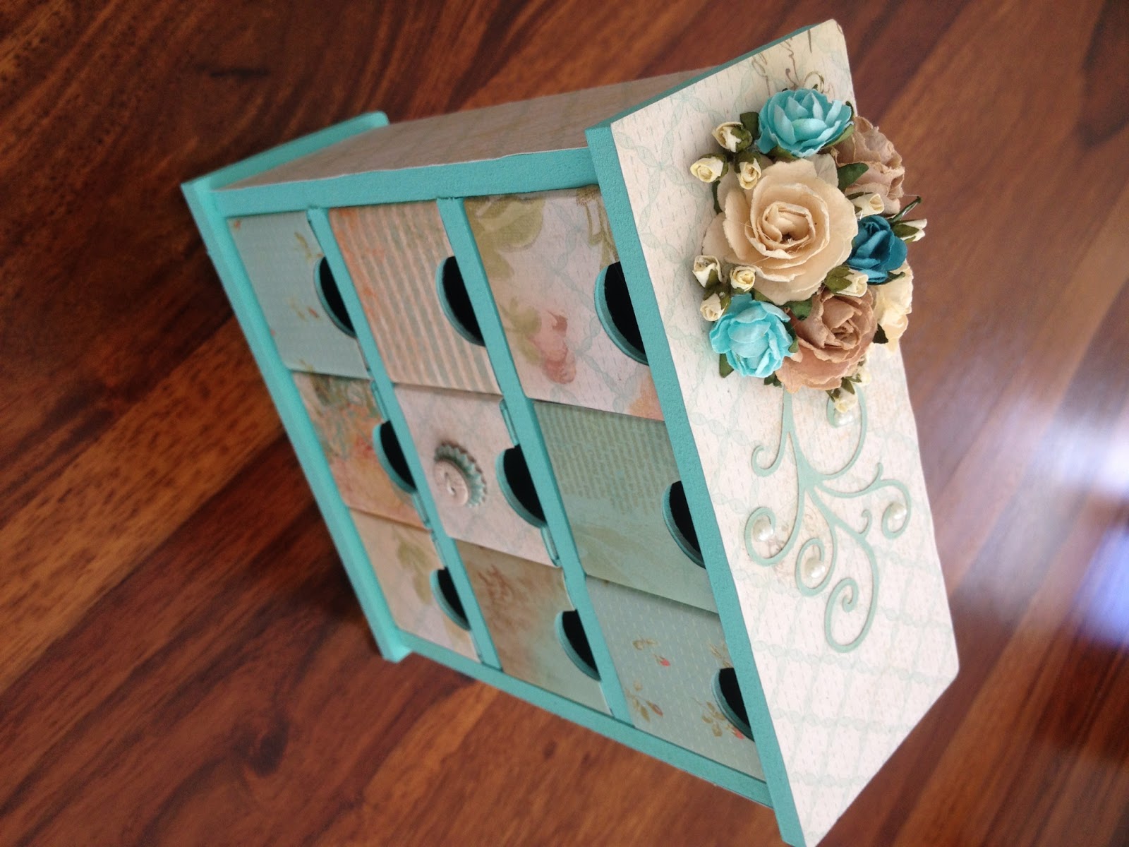 Crafts by Poppins Kaiser craft Mini Chest of drawers project