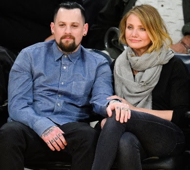 Benji Madden y Cameron Díaz Foto de Nicole Richie's sentado con Cameron Díaz