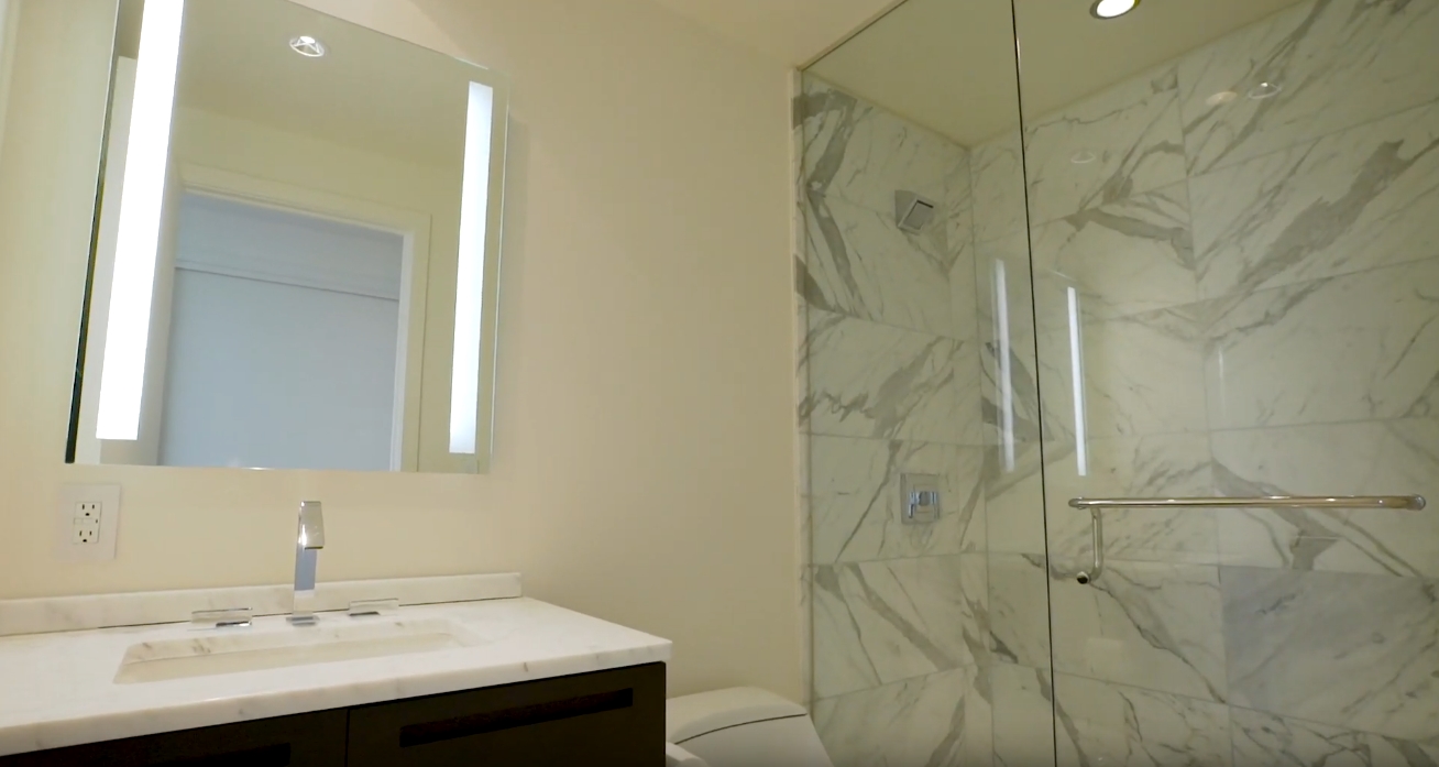 11 Photos vs. Shangri-La Toronto, Suite 4706, 180 University Ave vs. Condo Interior Design Tour
