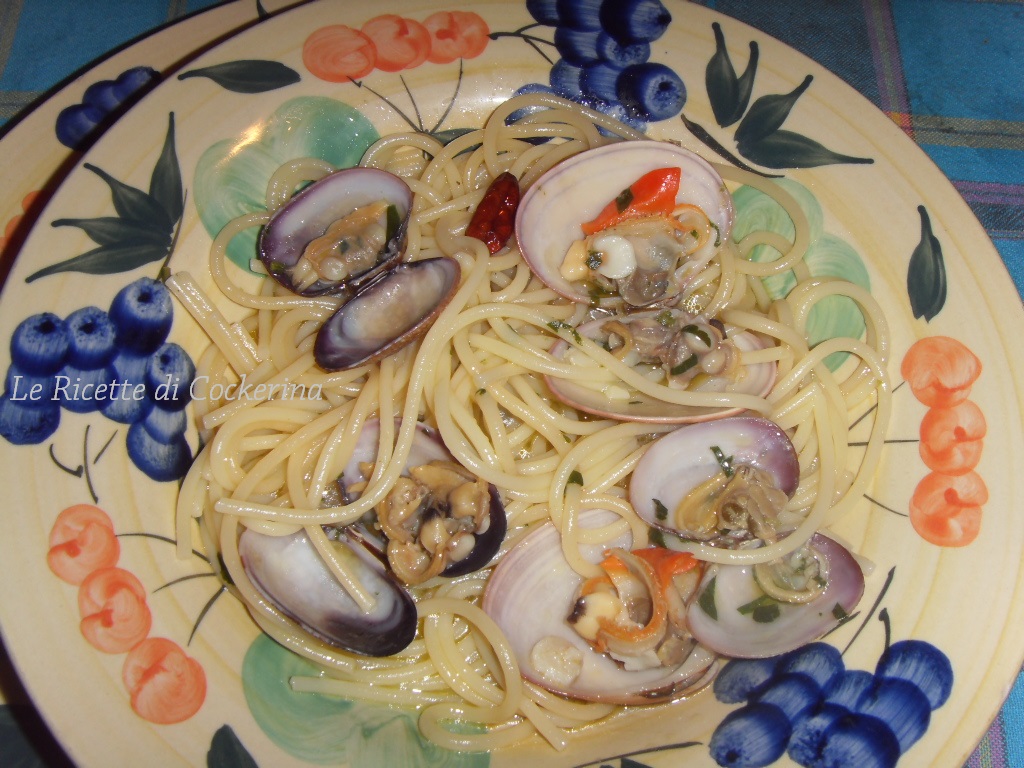 le ricette di Cockerina LINGUINE ALLE VONGOLE VERACI