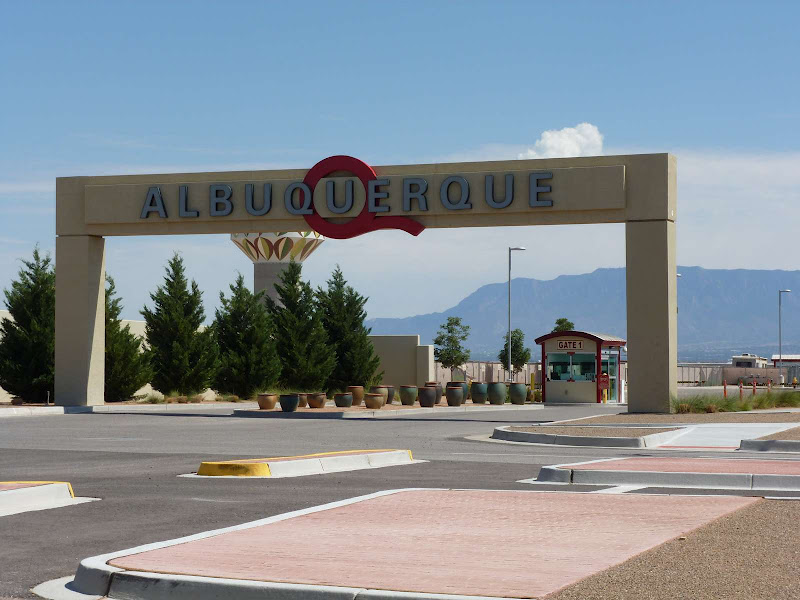 5: Albuquerque : Breaking Bad Tour - Driving me ... USA (22)