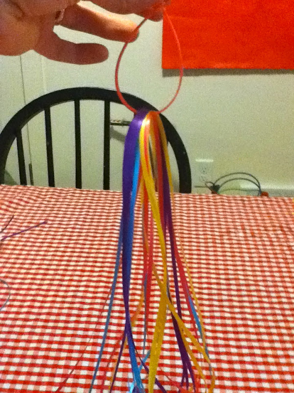 Crafty Confessions of a Brainy Mom DIY Bike Basket and Streamers