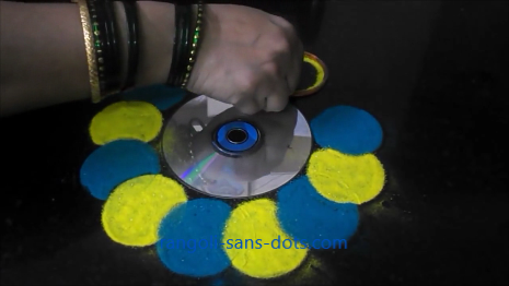 CD rangoli designs for Navratri Diwali craft
