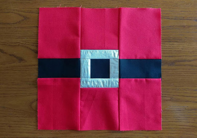 Santa's Belt quilt block tutorial for Christmas quilt along