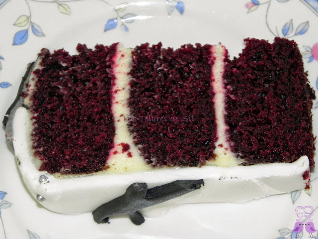 TARTA TERCIOPELO ROJO {RED VELVET} TARTA TERCIOPELO ROJO {RED VELVET}