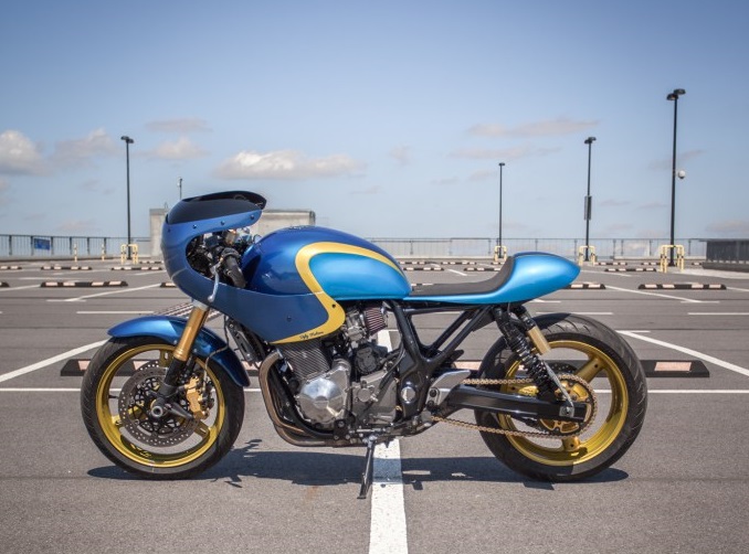 Suzuki Inazuma 750