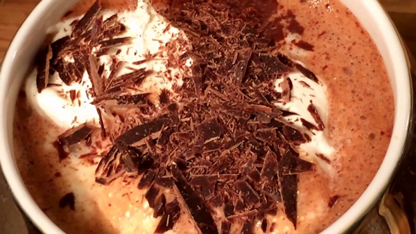 Damla Çikolatalı Kahve Tarifi KAHVEKAFE Kahve Dünyasından Bilgiler