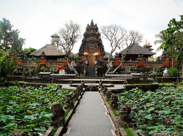 Tourist Attractions Besides Beaches that Are Popular in Bali