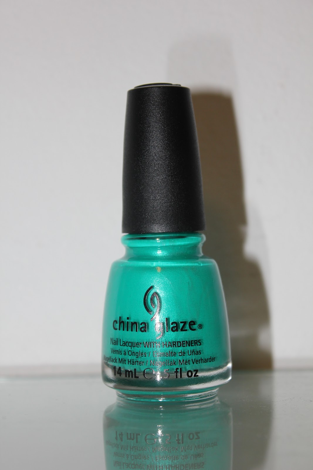 NOTD China Glaze Turned Up Turquoise