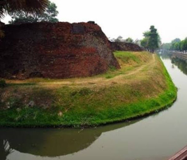 The Benin Moat