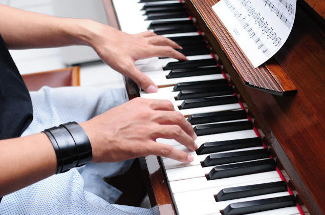 LỚP HỌC PIANO TẠI QUẬN 9 TP HCM LỚP HỌC PIANO TẠI QUẬN 9 TP HCM