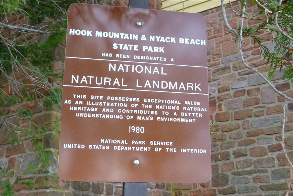 Gone Hikin Hook Mountain And Nyack Beach State Park Ny Hook Mountain Nyack Beach Bikeway Rails To Trails Conservancy State Park Palisades Parks