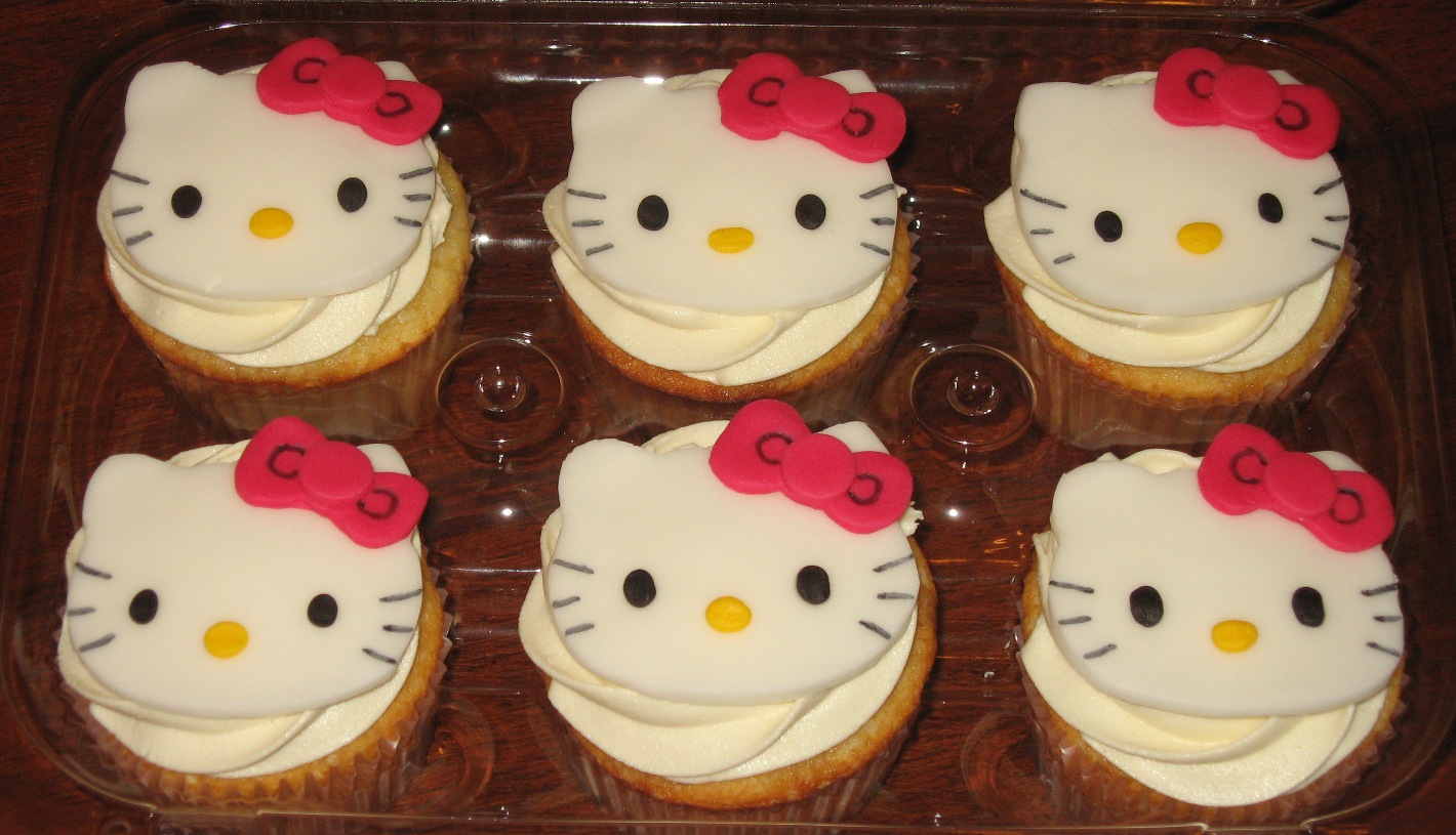 Let Them Eat Cake Hello Kitty cup cakes Let Them Eat Cake Hello Kitty cup cakes