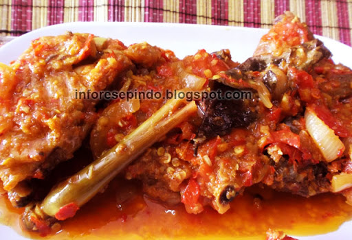Ayam Ungkep Pedas Resep Ayam Ungkep Goreng Balutan Kuah Pedas