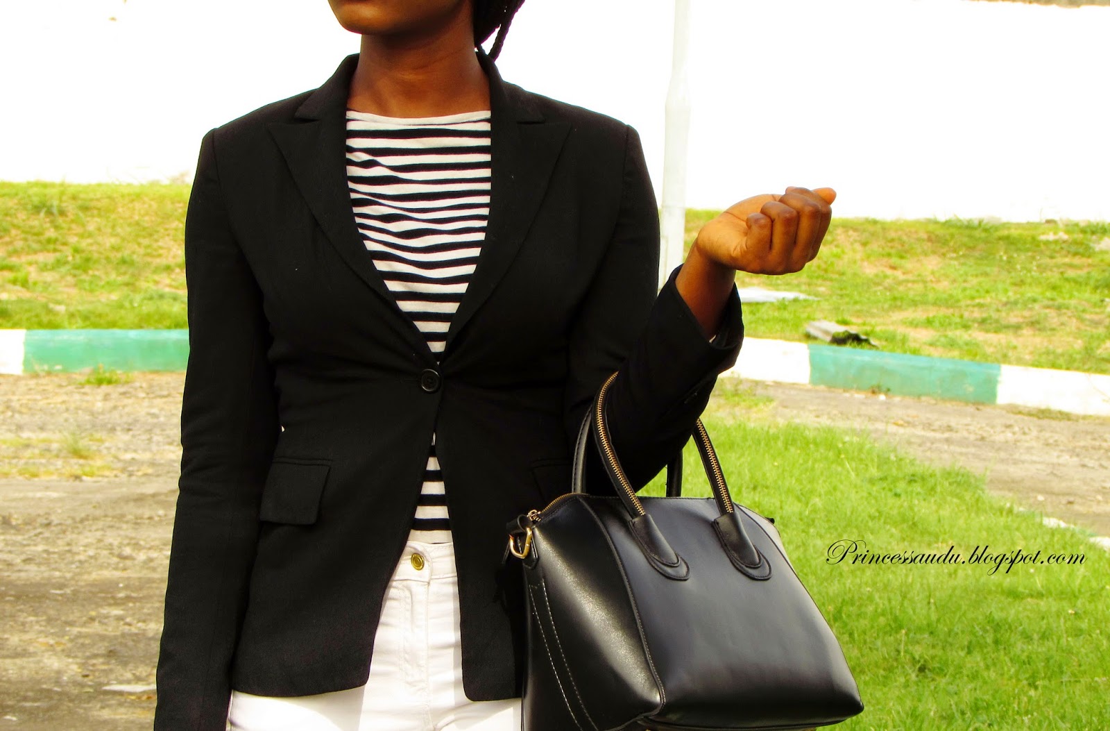 black blazer, stripes top, stripes, blue court heels, black blazer, black bag, wardrobe basic essentials