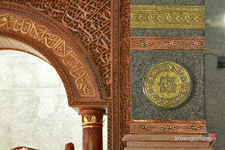 masjid at-taqwa cirebon