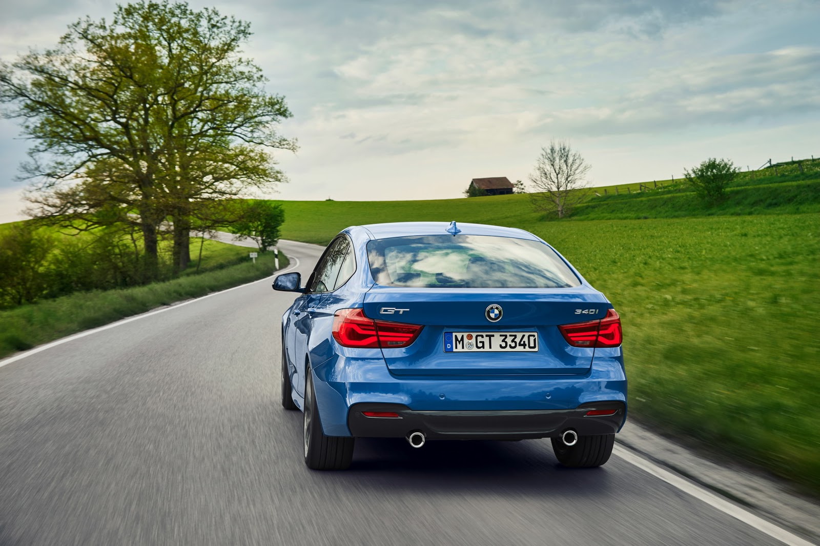 2017-BMW-3-Series-GT-43.jpg