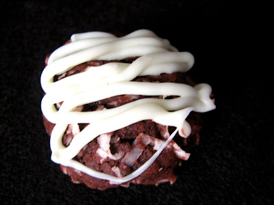 new oct+074a Red Velvet Cookies with White Chocolate Drizzle