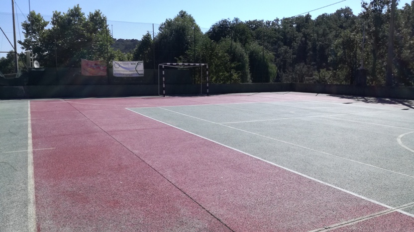 Campo polidesportivo de Rapoula do Côa