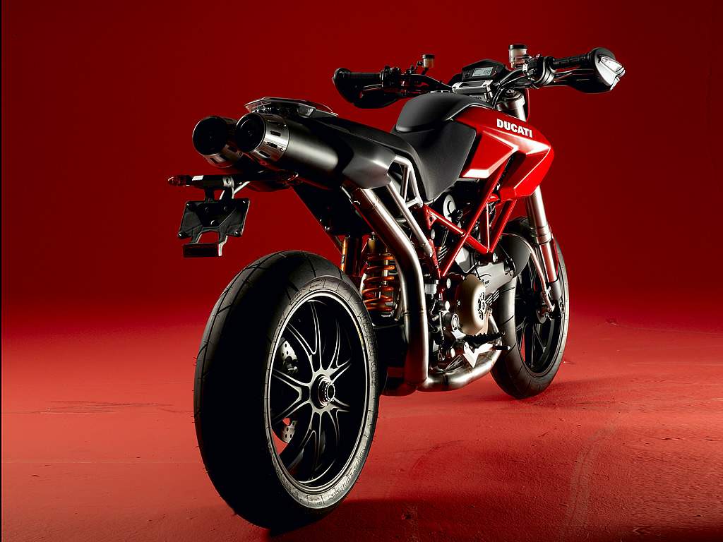 Fast Bikes Online: Ducati Hypermotard