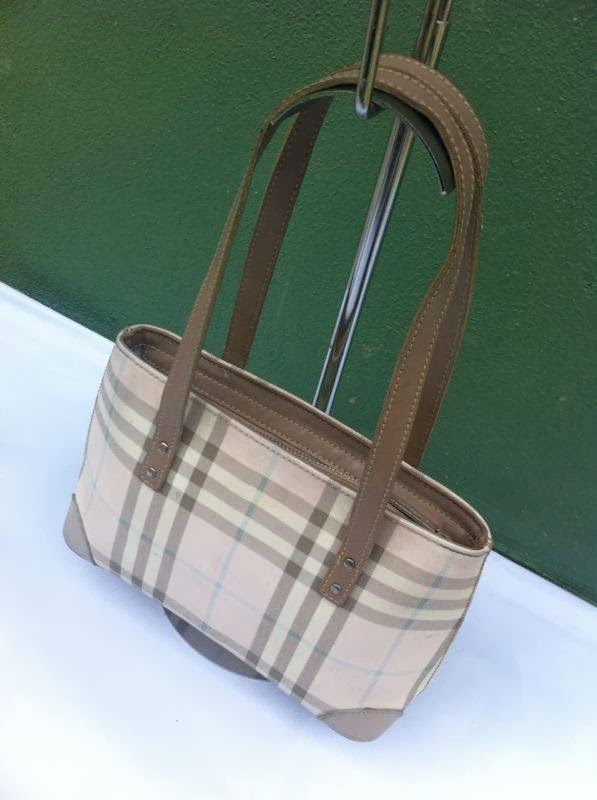 pArT tiMe bUnDLe: Authentic Burberry London Nova Check Hand Carry Bag ...