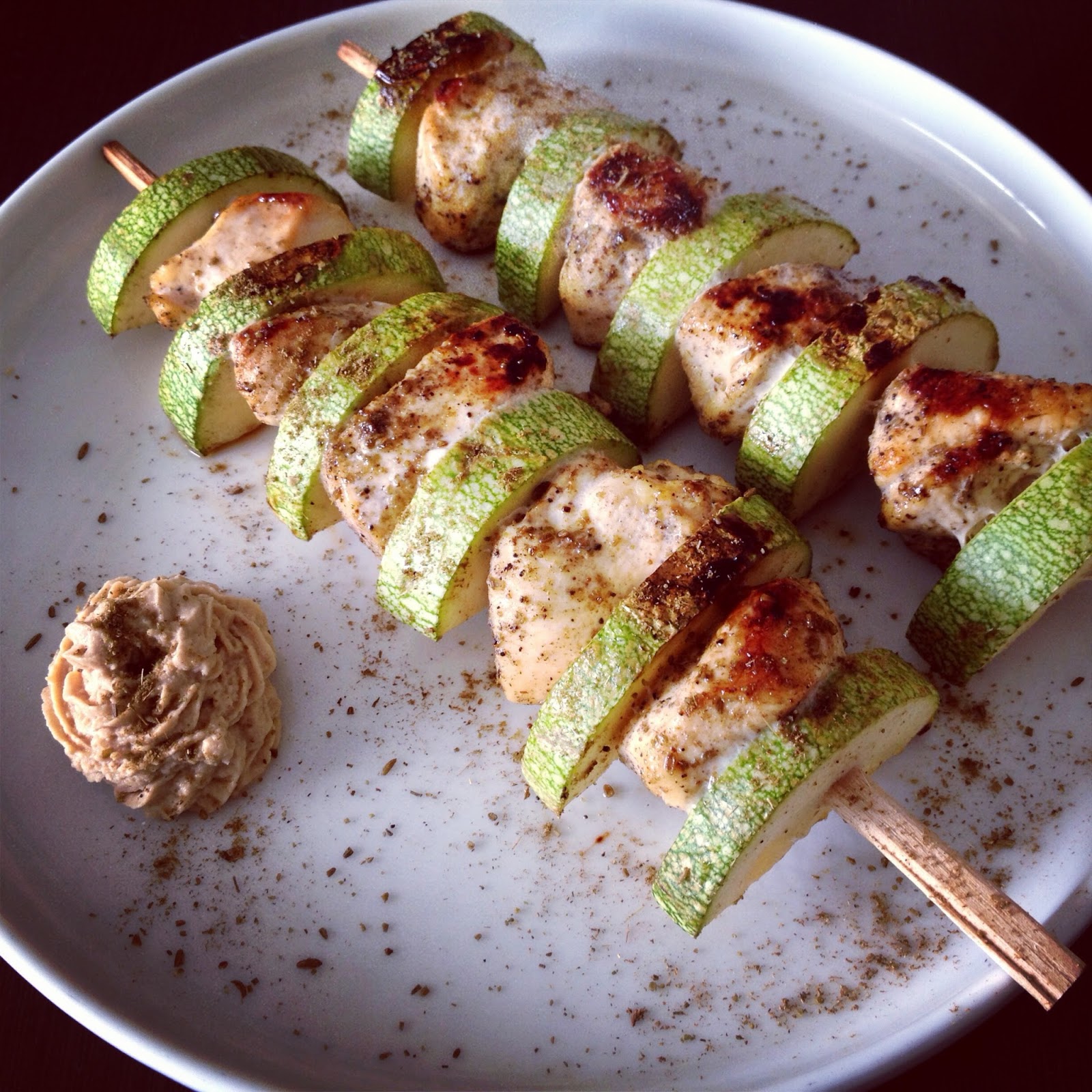 CUBETAdesign Zucchini, Chicken and Hummus Skewer.