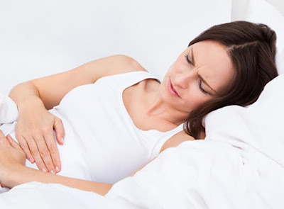 những cơn đau bụng ra máu là dấu hiệu của dọa sảy thai