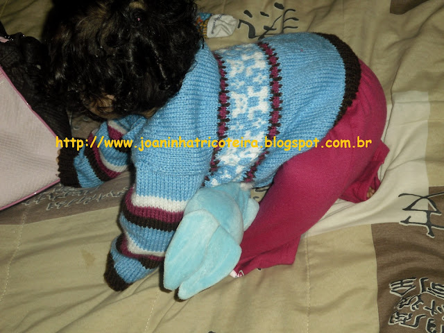 casaquinho de bebê em tricot