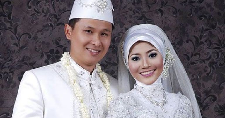 pengantin kebaya sutra