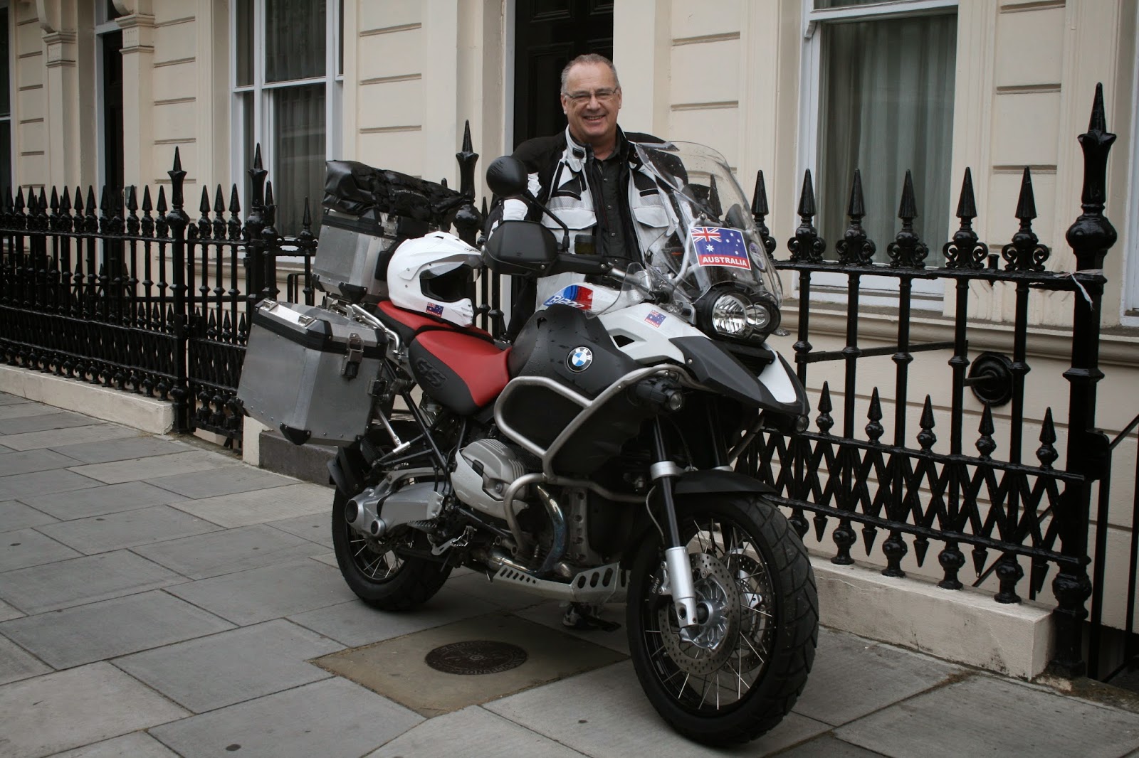Moto guzzi stelvio ntx vs bmw gs #3