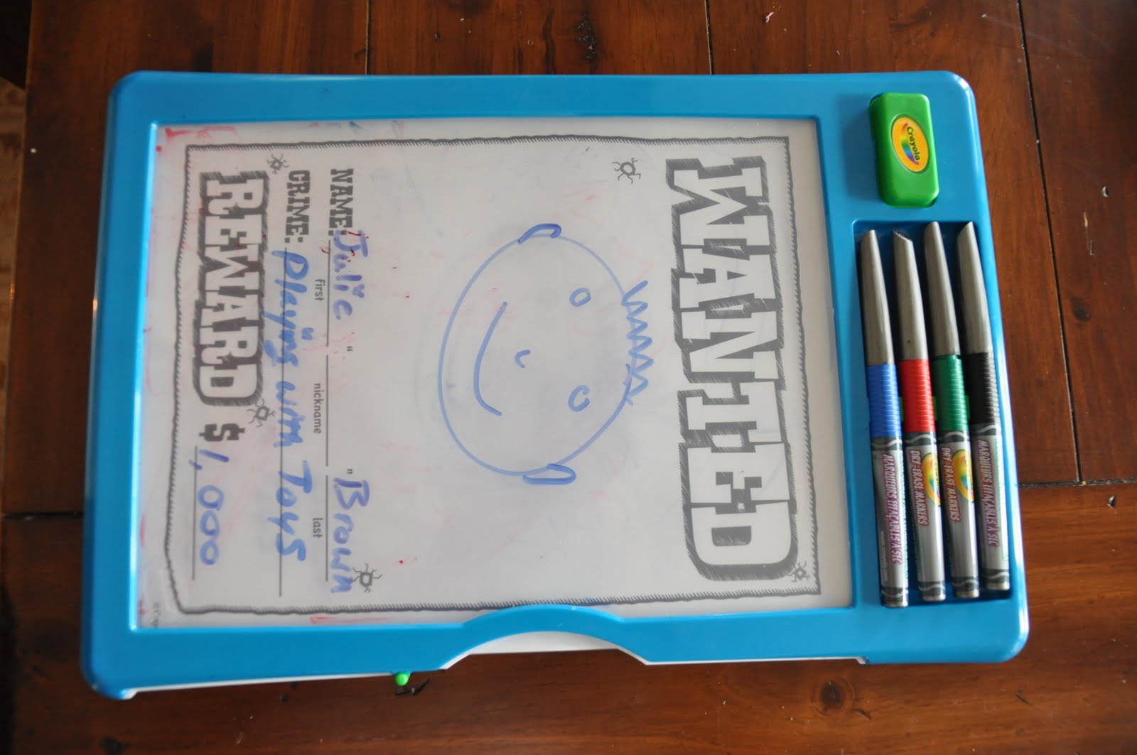 Little Bits of Life Crayola DryErase Activity Center