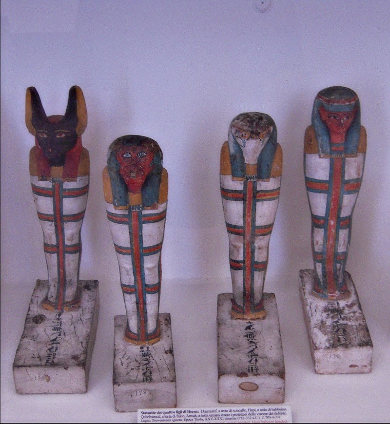 Blocknotes Archeologia Four sons of Horus