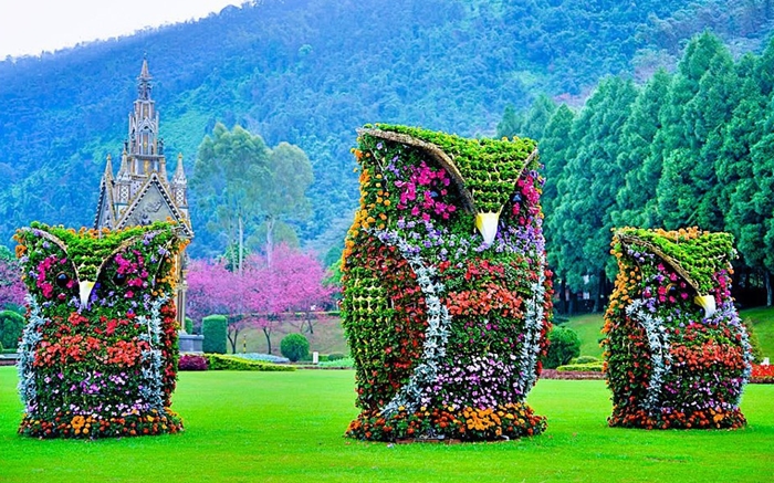 Scultura vegetale | L'arte Topiaria Scultura vegetale | L'arte Topiaria