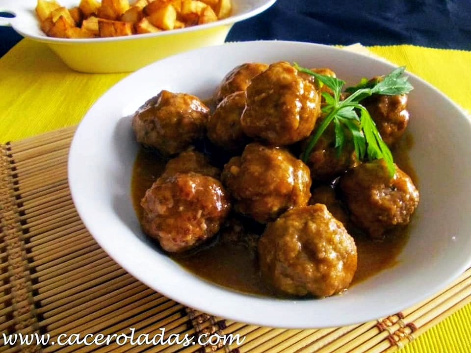 Albondigas en salsa de tomate javi recetas