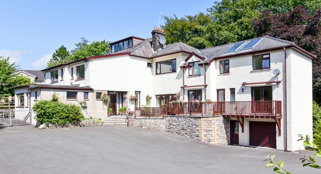 www.aroundaboutbritain.co.uk The Glen Guest House, Oxenholme, Kendal