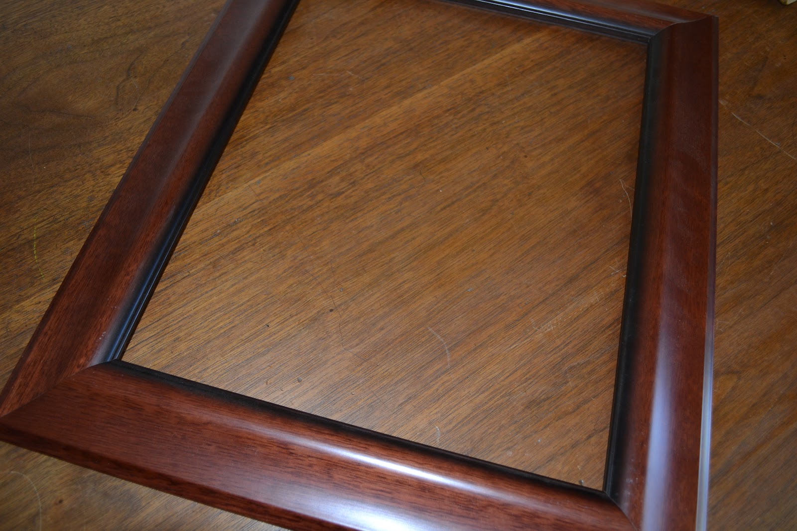 Southern Accents How To Frame in an Open Back Frame
