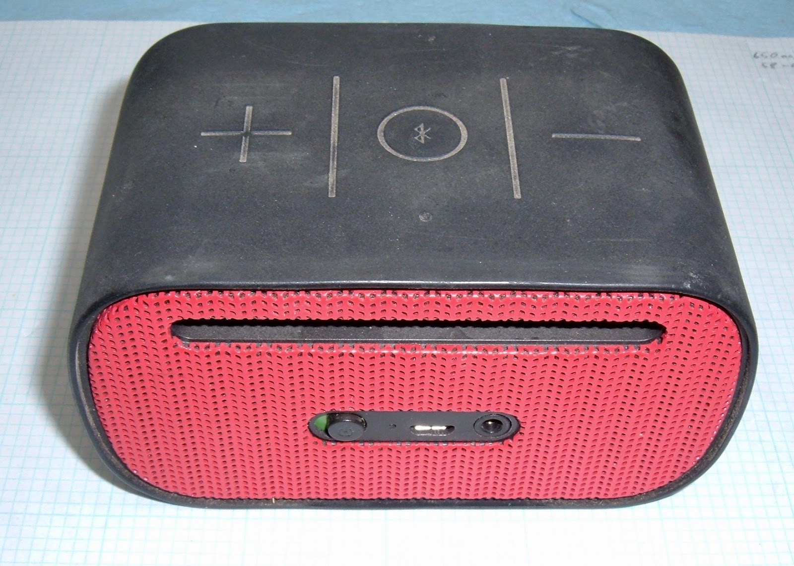 small ue speaker